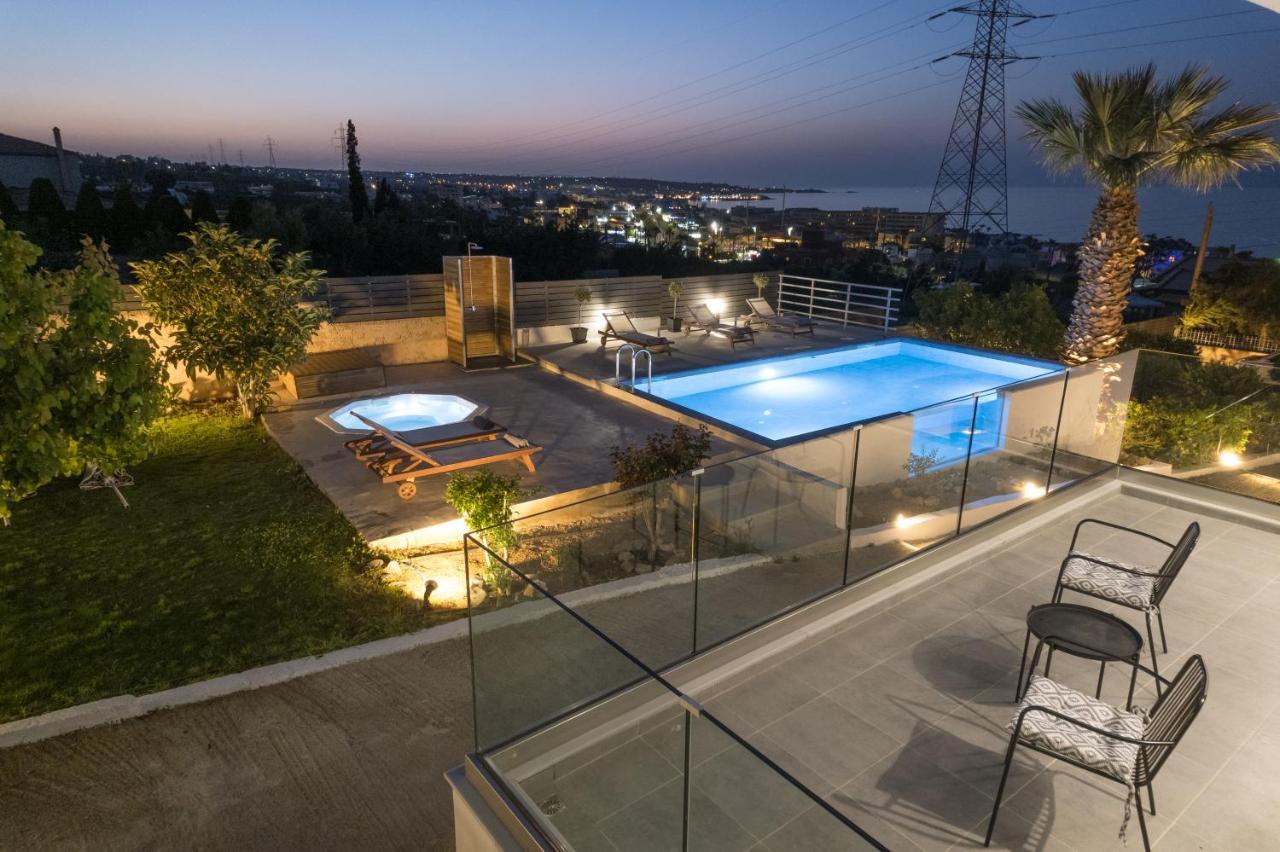 Queens Gem Luxury Villa - Private Heated Jacuzzi - Pool Hersonissos  Esterno foto