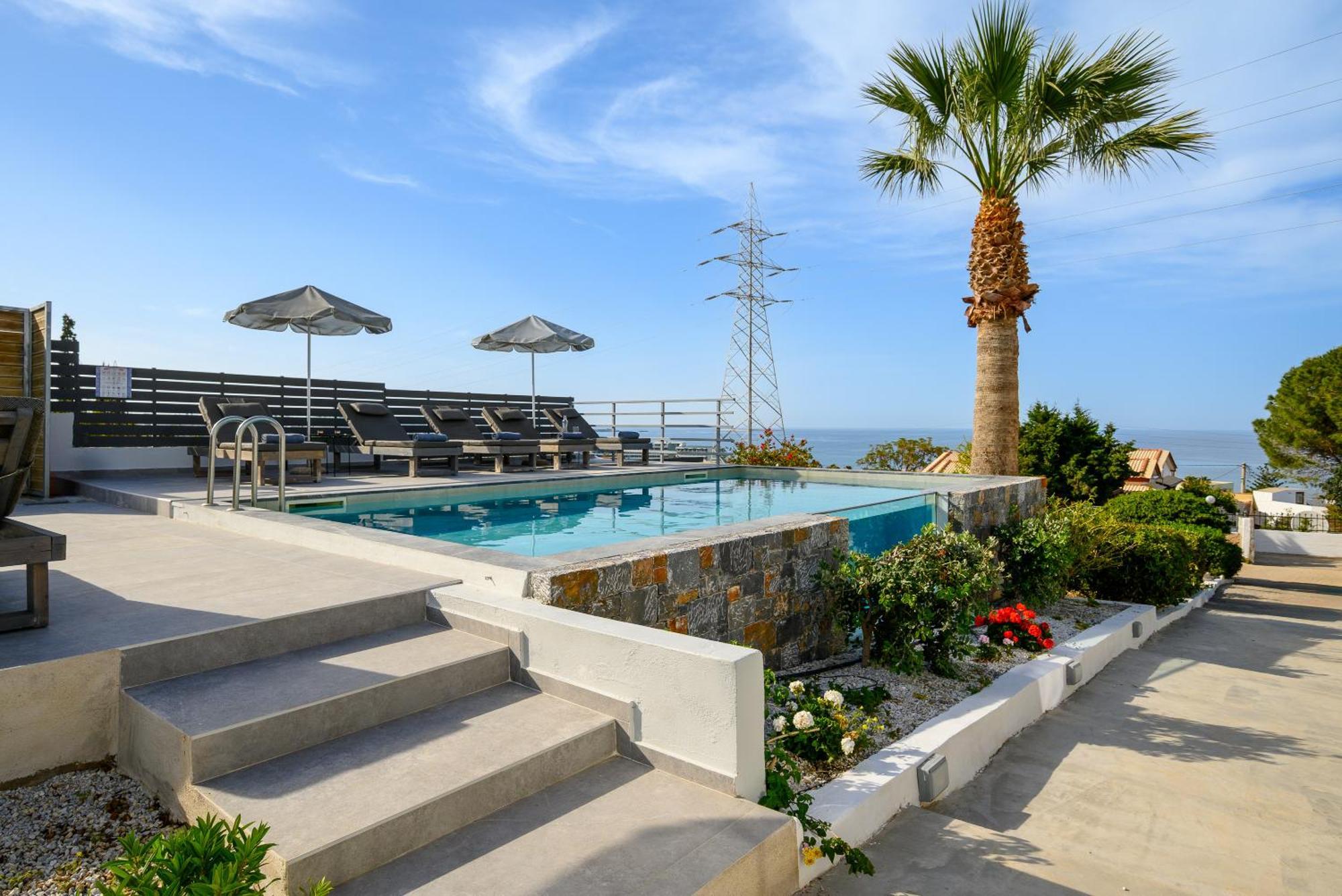 Queens Gem Luxury Villa - Private Heated Jacuzzi - Pool Hersonissos  Esterno foto