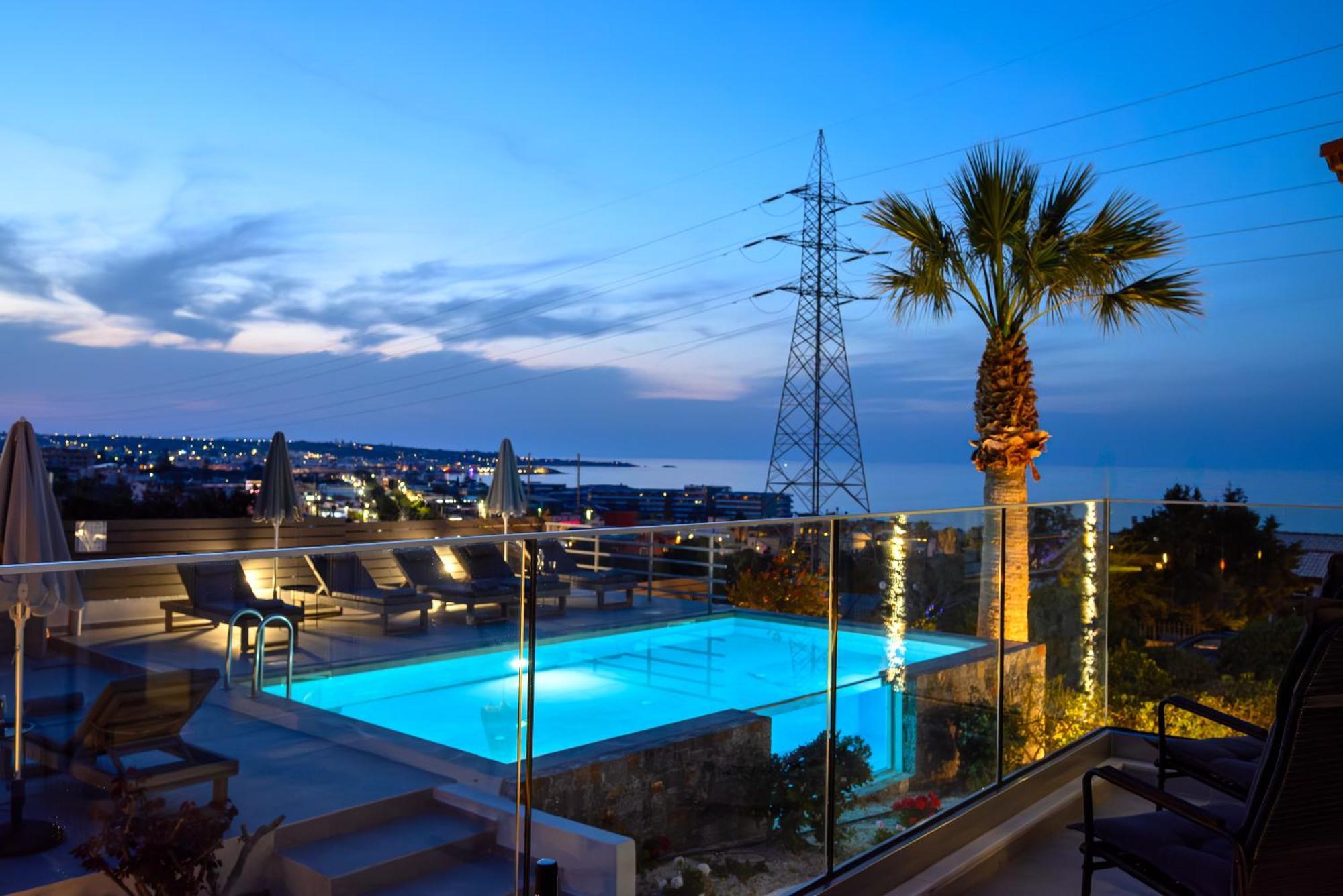 Queens Gem Luxury Villa - Private Heated Jacuzzi - Pool Hersonissos  Esterno foto